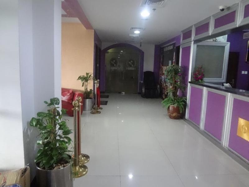 Golden Square Hotel Apartments Дубай Екстер'єр фото